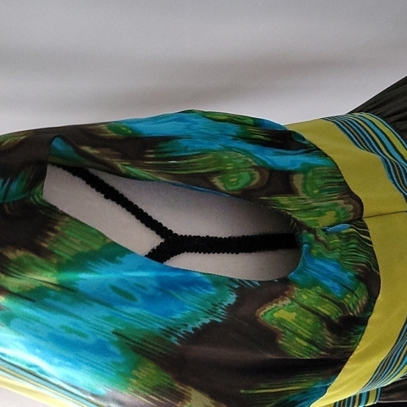 Hype multi color deep vee 100% silk dress NWT - Picture 8 of 13